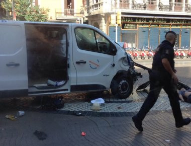 Κάτοικος του Σούμπιρατς είδε από κοντά τον Ισλαμιστή δράστη της Βαρκελώνης: «Έψαχνε για καταφύγιο» (φωτό)
